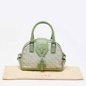 1970’s LOEWE AMAZONA bowling handbag in green canvas and leather